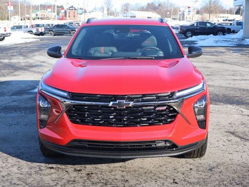 New 2026 Chevrolet Trax RS w/ Driver Confidence Package image 24