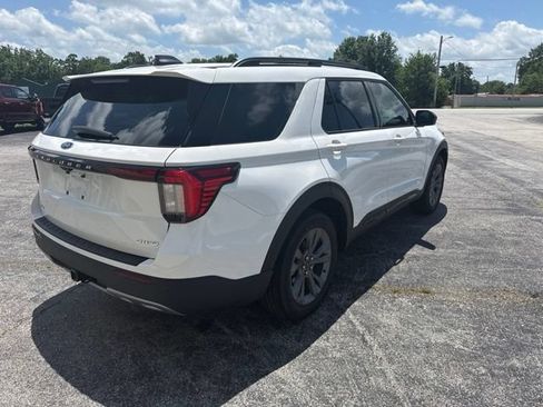 New 2026 Ford Explorer Active w/ Active Comfort Package AWD/4WD image 5