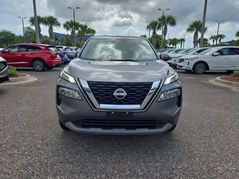 Used 2023 Nissan Rogue SV AWD/4WD image 3