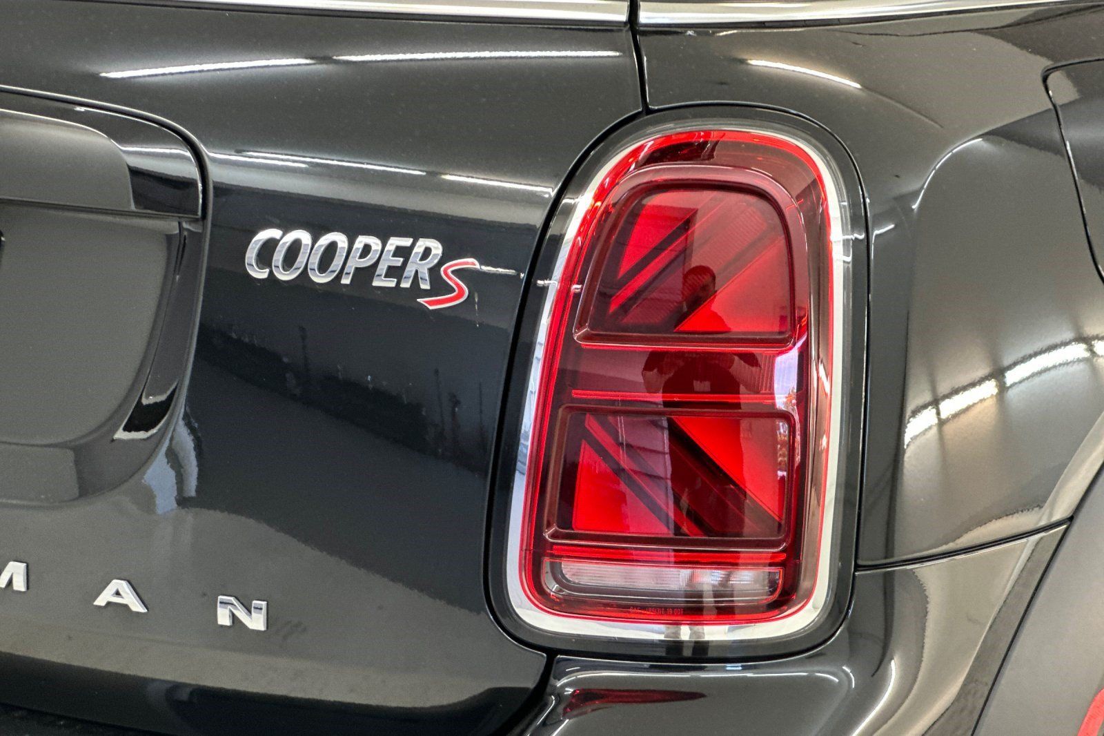 Used 2024 MINI Cooper Countryman S FWD image 32