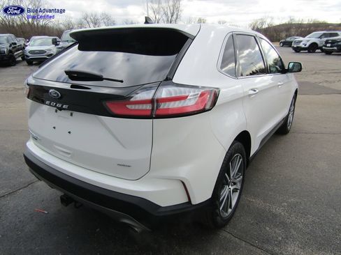 Certified 2024 Ford Edge Titanium w/ Equipment Group 301A AWD/4WD image 9