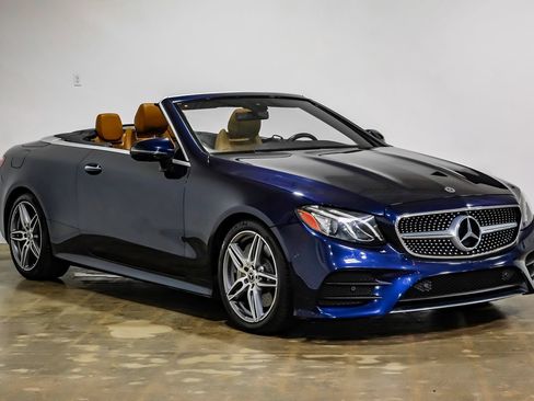 Used 2020 Mercedes-Benz E 450 Cabriolet w/ AMG Line image 9