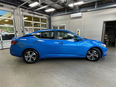 Used 2022 Nissan Sentra SV w/ Trunk Package FWD image 6