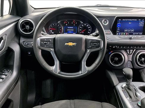 Used 2022 Chevrolet Blazer LT image 4