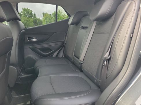 Used 2016 Buick Encore FWD image 17