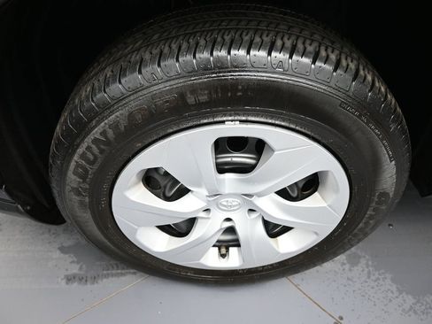 Used 2025 Toyota RAV4 LE image 14