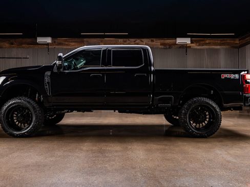 Used 2026 Ford F350 Platinum w/ Platinum Plus Package AWD/4WD image 6