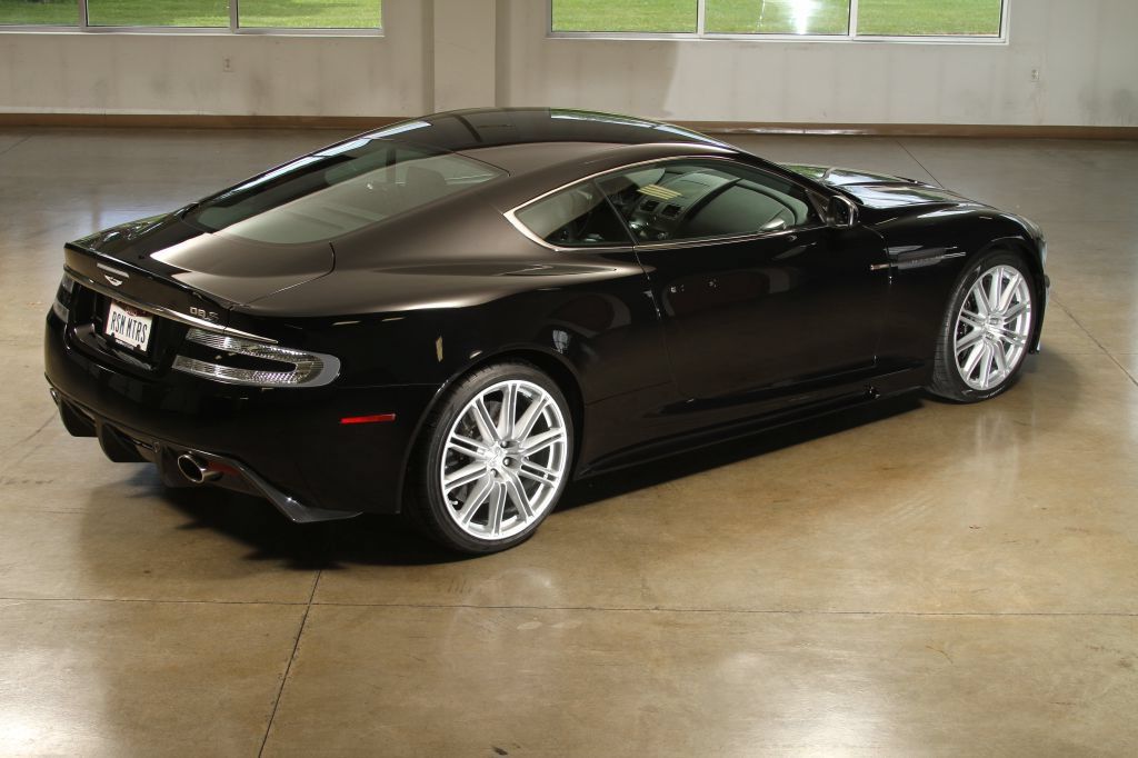 Used 2009 Aston Martin DBS Coupe RWD image 12