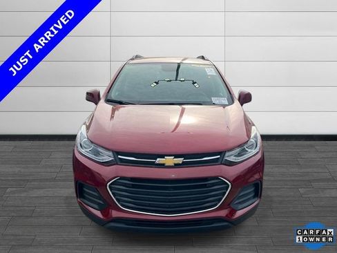 Used 2022 Chevrolet Trax LT w/ Driver Confidence Package image 6