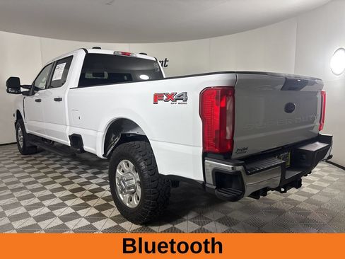 Used 2024 Ford F350 XLT w/ FX4 Off-Road Package AWD/4WD image 9