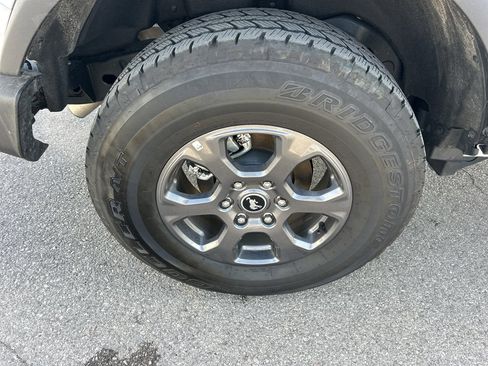 Used 2025 Ford Bronco Big Bend image 13
