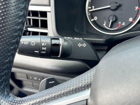 Used 2024 Mitsubishi Outlander SE FWD image 31