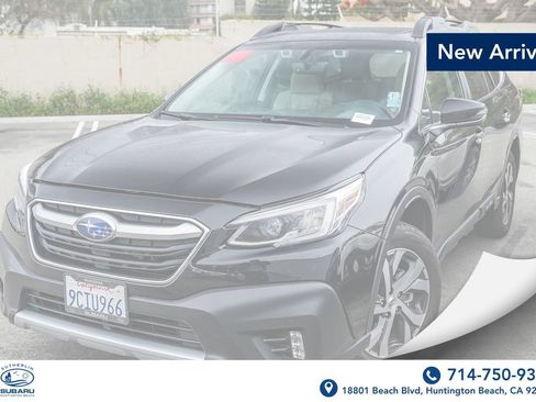 Certified 2022 Subaru Outback Limited image 1
