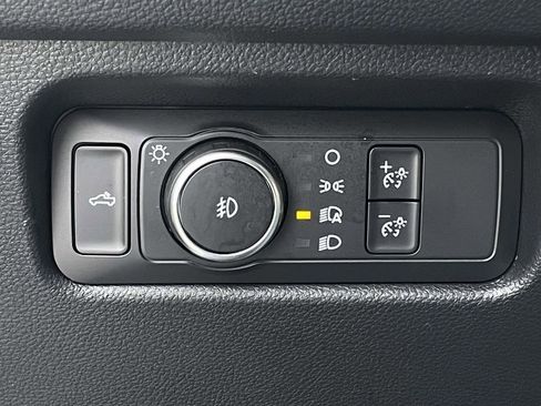 Used 2024 Ford Ranger Lariat w/ FX4 Off-Road Package image 9