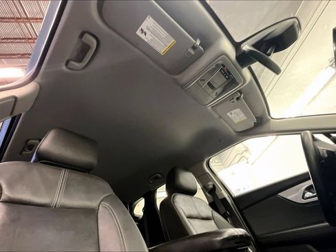 Used 2024 Chevrolet Blazer LT FWD image 28