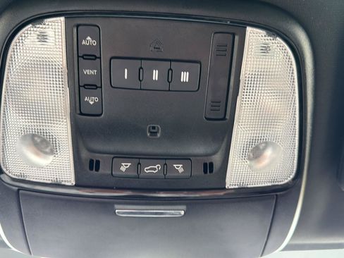 Used 2024 Dodge Durango GT AWD/4WD image 23