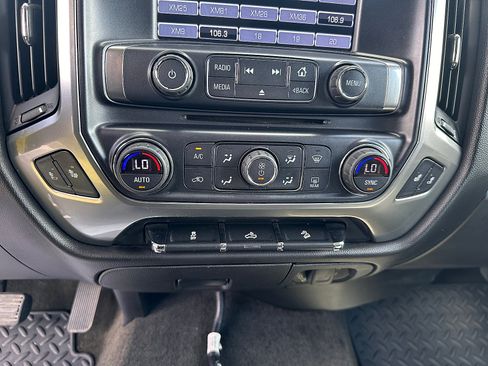 Used 2017 Chevrolet Silverado 1500 LT w/ All Star Edition AWD/4WD image 19