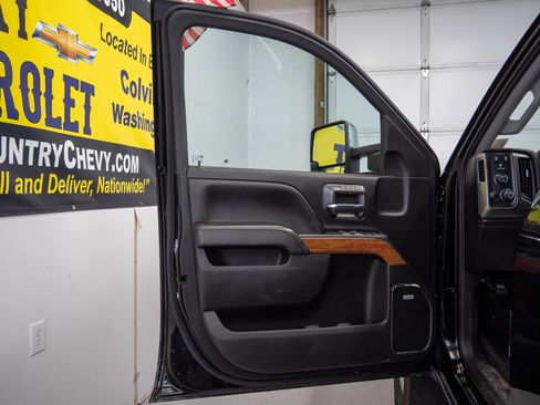 Used 2019 Chevrolet Silverado 3500 High Country w/ Duramax Plus Package AWD/4WD image 10