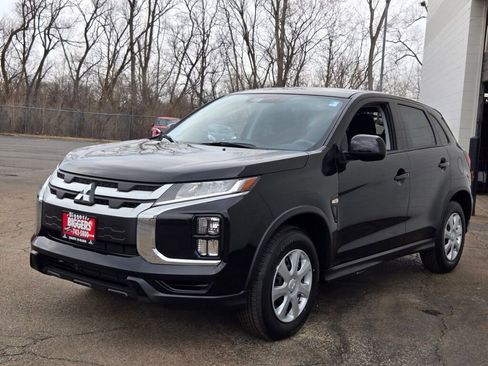 New 2026 Mitsubishi Outlander Sport ES AWD/4WD image 3