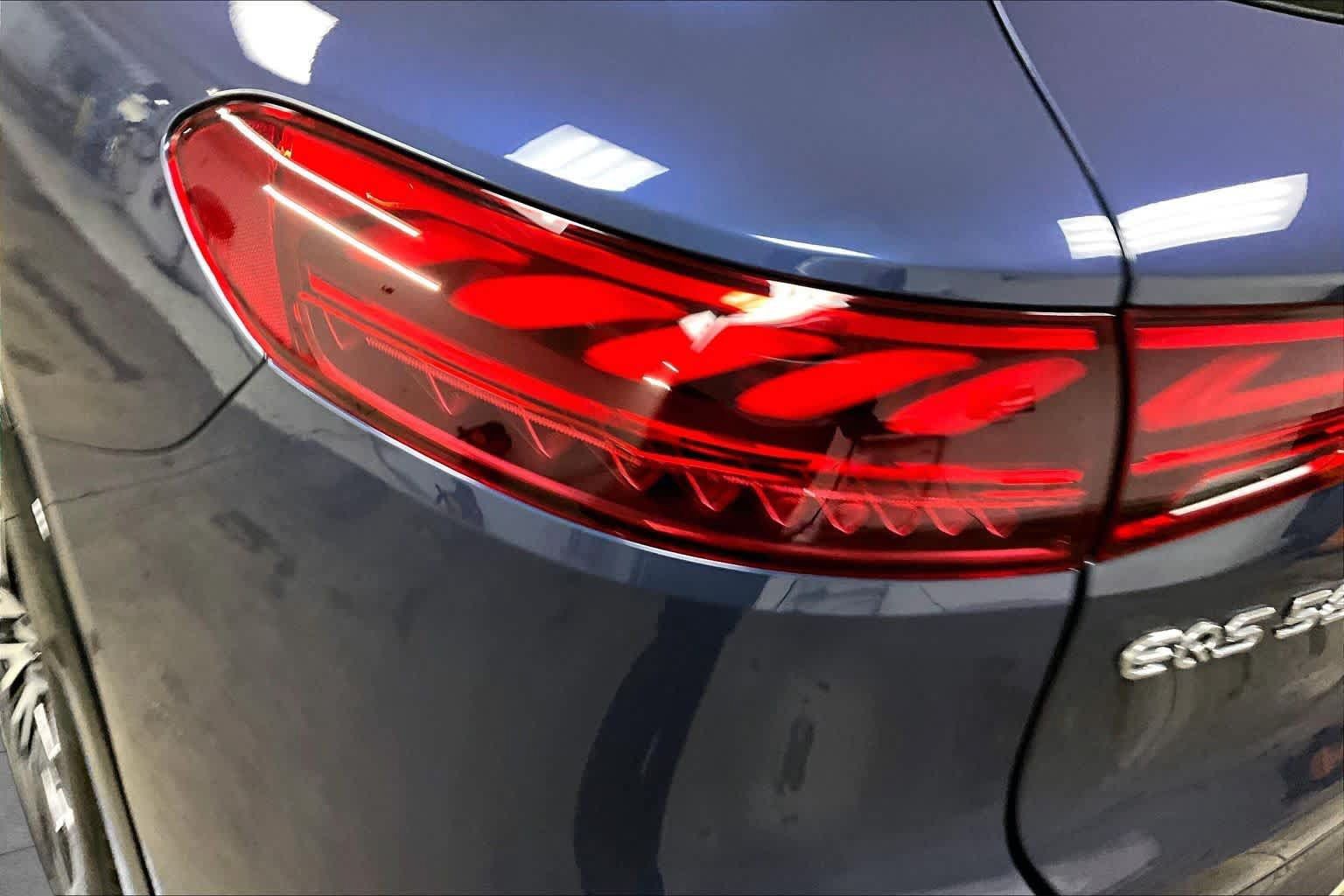 Certified 2023 Mercedes-Benz EQS 580 4MATIC SUV image 27