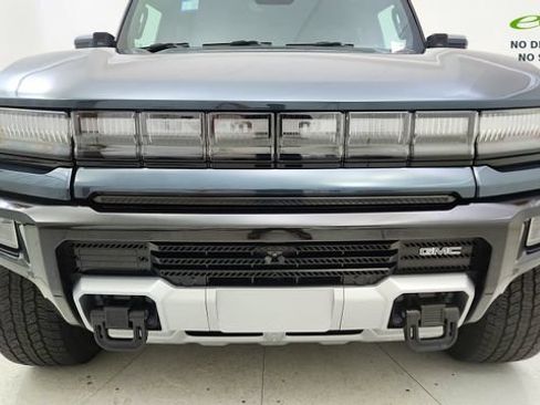 Used 2025 GMC Hummer EV 3X w/ LPO, Illumination Package AWD/4WD image 8