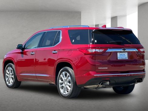 Used 2021 Chevrolet Traverse Premier FWD image 6