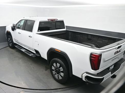 Used 2025 GMC Sierra 2500 Denali w/ Technology Package image 41