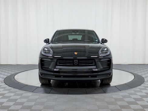 New 2026 Porsche Macan image 10