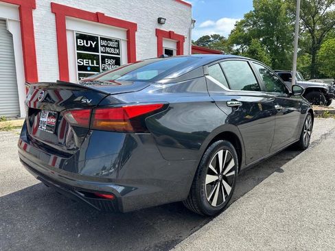 Used 2021 Nissan Altima 2.5 SV FWD image 7