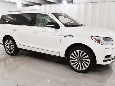 Used 2020 Lincoln Navigator Reserve w/ Luxury Package AWD/4WD image 5