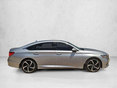 Used 2020 Honda Accord Sport image 4