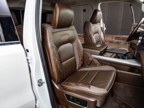 Used 2025 RAM 1500 Limited w/ Bed Utility Group image 31