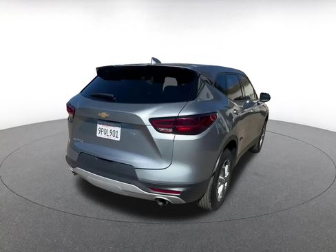 Used 2025 Chevrolet Blazer LT image 14