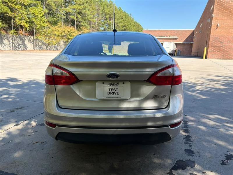 Used 2017 Ford Fiesta S FWD image 5