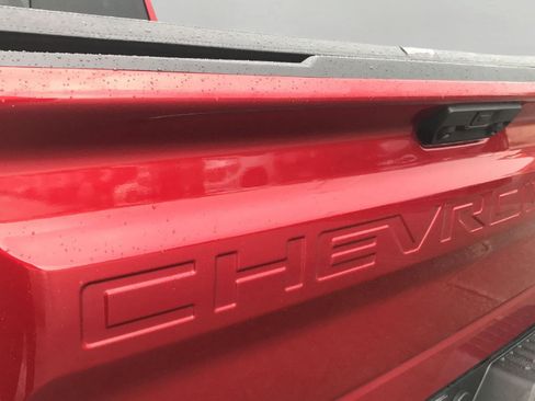Certified 2023 Chevrolet Silverado 1500 LTZ w/ LTZ Premium Package AWD/4WD image 26