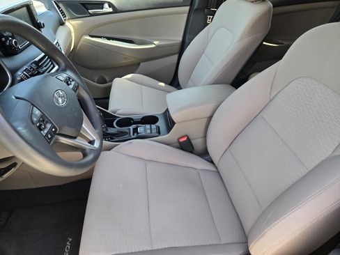 Used 2019 Hyundai Tucson Sport w/ Cargo Package FWD image 9