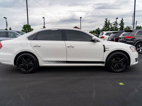 Used 2014 Volkswagen Passat TDI SE FWD image 6