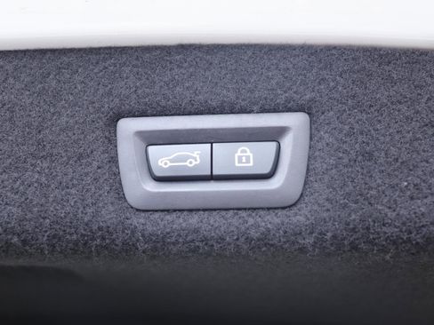 Used 2016 BMW 750i 750i image 14