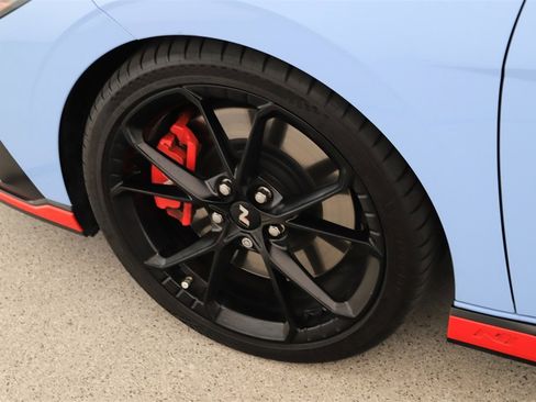 Used 2025 Hyundai Elantra N image 31