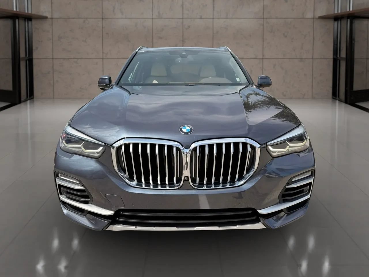 Used 2019 BMW X5 xDrive40i w/ Convenience Package AWD/4WD image 9