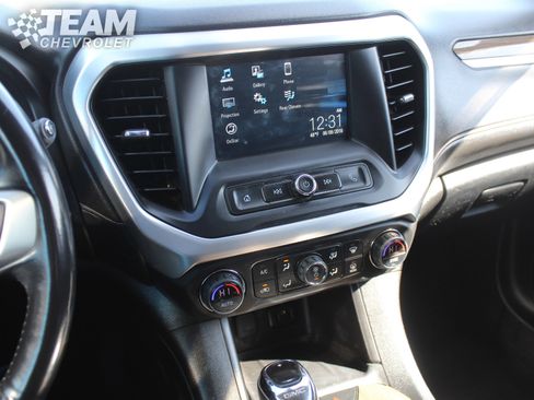 Used 2019 GMC Acadia SLE image 15