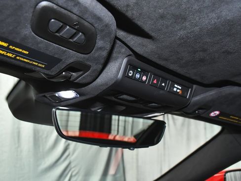 Used 2024 Chevrolet Corvette Stingray w/ Z51 Performance Package image 43