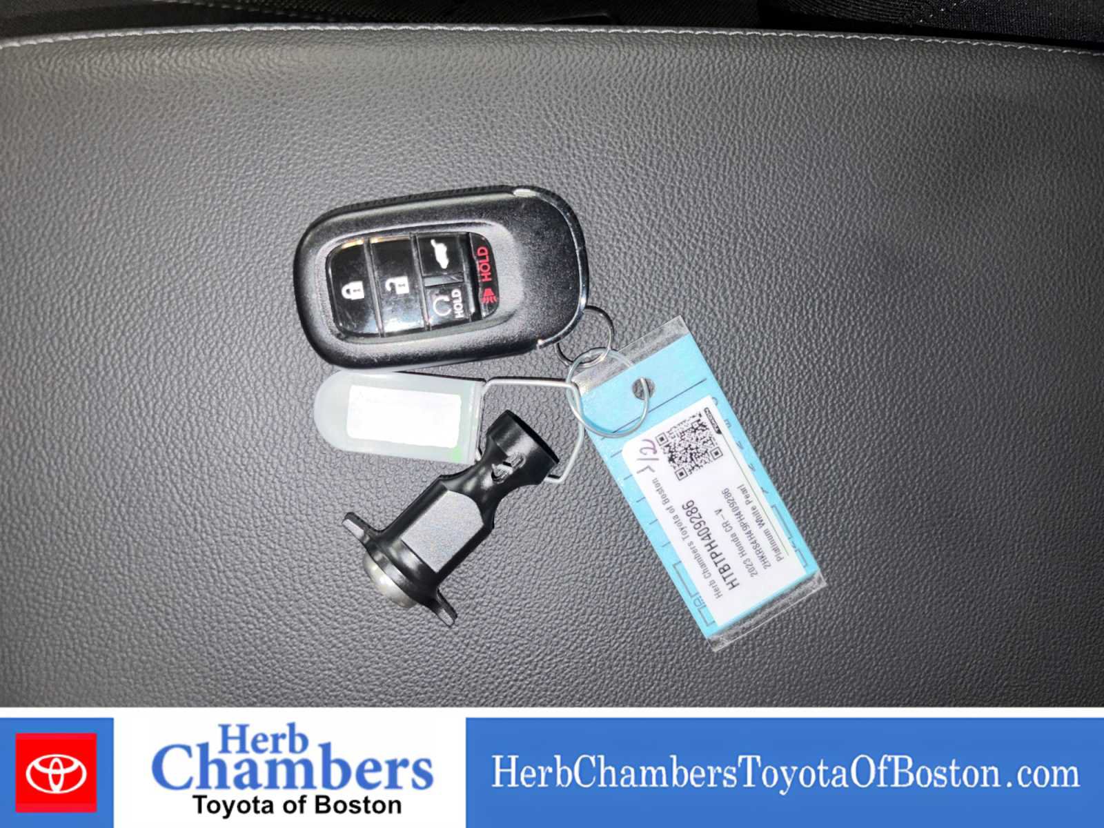Used 2023 Honda CR-V EX image 10