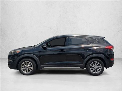 Used 2017 Hyundai Tucson SE Plus FWD image 9