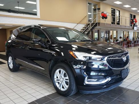 Used 2020 Buick Enclave Essence w/ Sound and Sites Package AWD/4WD image 20