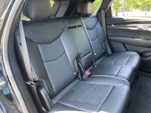 Used 2023 Cadillac XT5 Sportv w/ LPO, Floor Liner Package AWD/4WD image 15