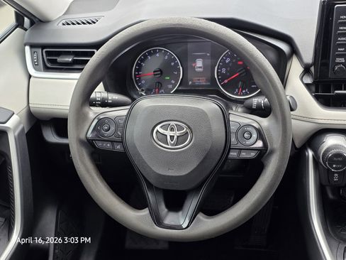 Used 2019 Toyota RAV4 XLE FWD image 27