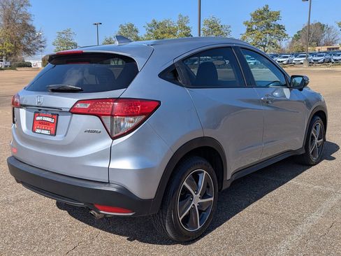 Used 2022 Honda HR-V EX image 4