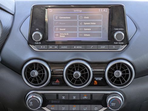 Used 2022 Nissan Sentra S image 14