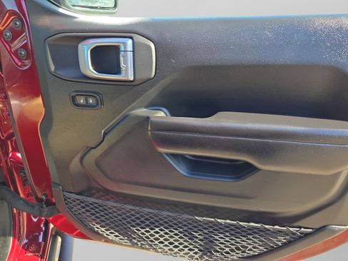 Used 2021 Jeep Wrangler Unlimited Sport image 57